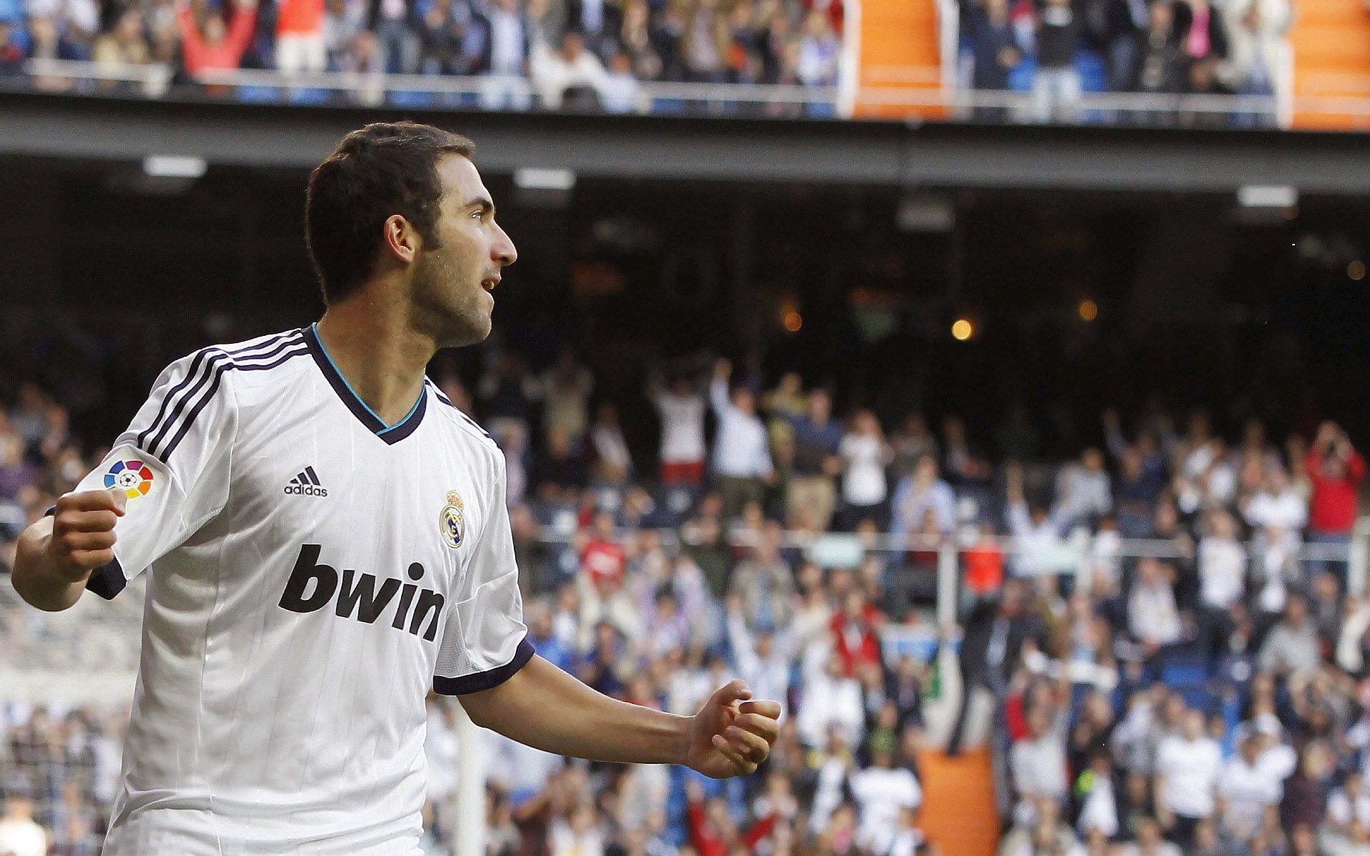 开云体育备用链接-精彩直播期间的幕后花絮，电视直播花絮